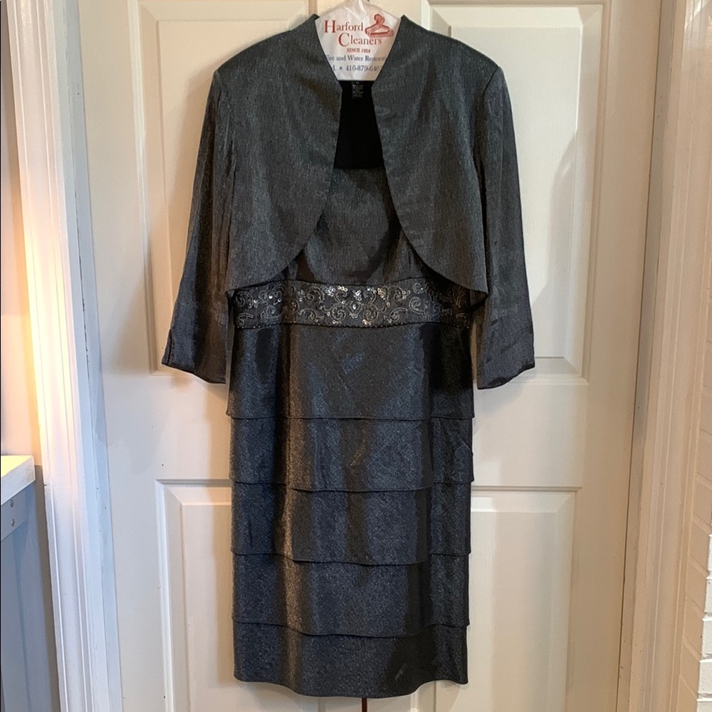 R&M Richards Gray Tiered Sheath Dress with Mandarin Collar